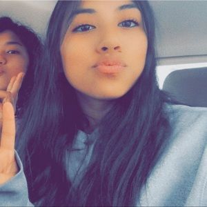 Meet your Posher, Alyssa